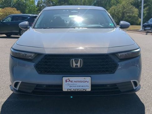 Used 2024 Honda Accord Touring image 8