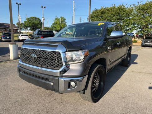 Used 2021 Toyota Tundra SR5 w/ SR5 Upgrade Package RWD image 7