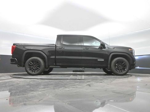 New 2026 GMC Sierra 1500 Elevation image 29