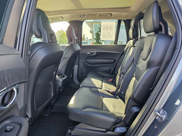 Used 2020 Volvo XC90 T5 Momentum AWD/4WD image 21