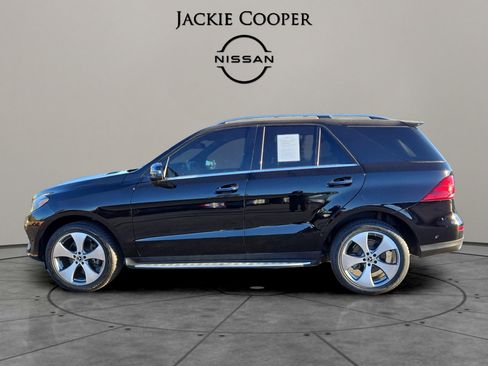 Used 2018 Mercedes-Benz GLE 350 image 2