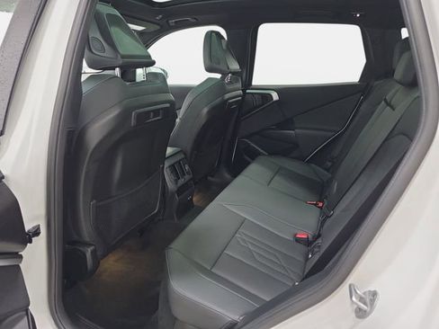 Certified 2025 BMW X3 xDrive30i w/ Premium Package image 10