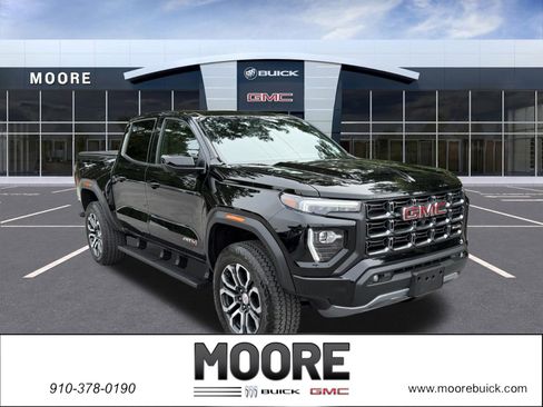 Used 2023 GMC Canyon AT4 w/ AT4 Premium Package AWD/4WD image 1
