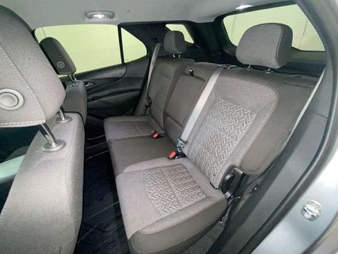 Used 2023 Chevrolet Equinox LT FWD image 13