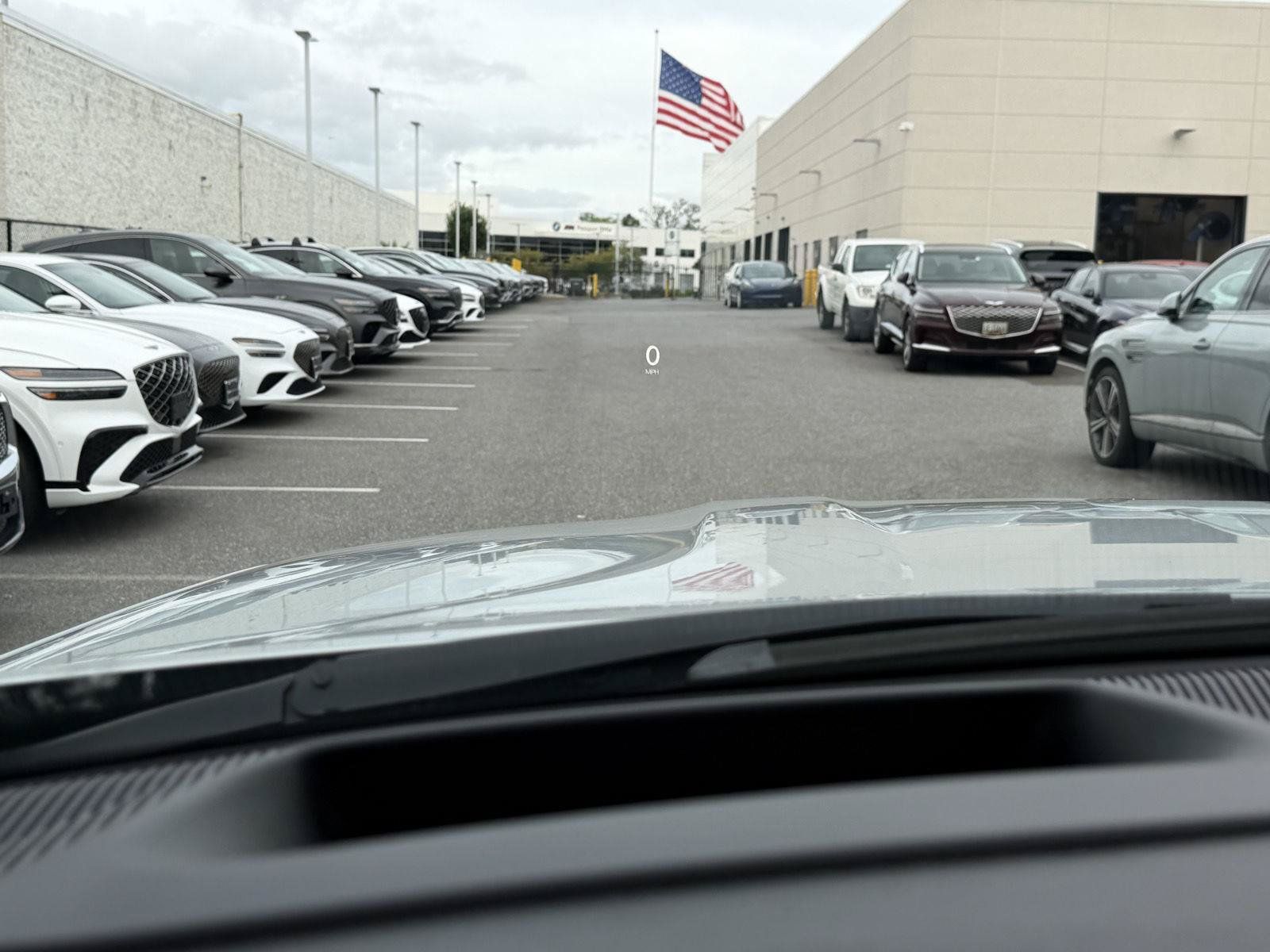 Used 2024 Jeep Wagoneer Series III AWD/4WD image 17