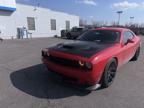 Used 2019 Dodge Challenger R/T Scat Pack image 2