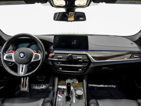 Used 2022 BMW M5 w/ Executive Package image 12