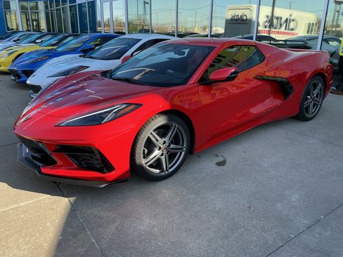 New 2026 Chevrolet Corvette Stingray Convertible w/ 1LT RWD image 4