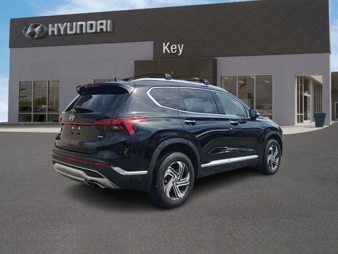 Certified 2022 Hyundai Santa Fe SEL w/ Convenience Package AWD/4WD image 4