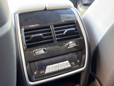 Used 2026 BMW X6 M60i image 30