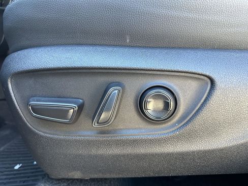 Used 2025 Toyota Grand Highlander AWD Hybrid image 16