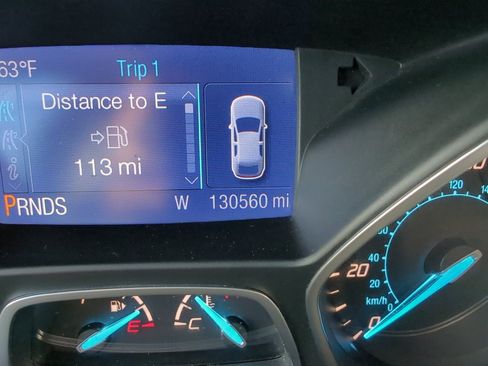 Used 2015 Ford Escape SE image 17