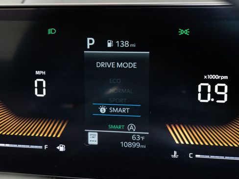Certified 2025 Kia Sorento LX FWD image 14