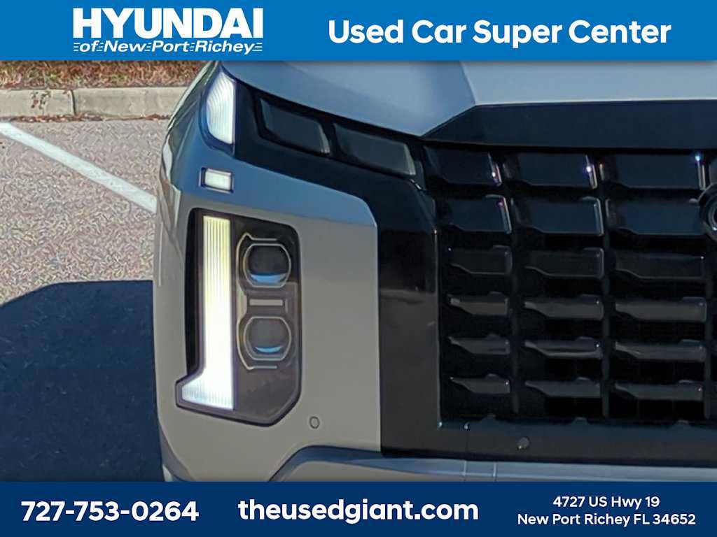 Certified 2024 Hyundai Palisade SEL FWD image 9