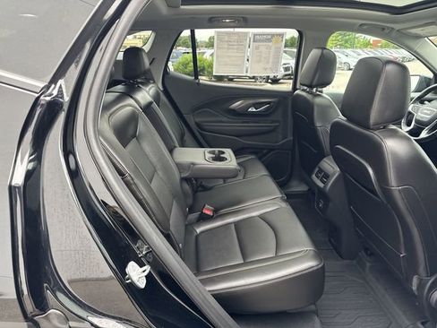 Certified 2021 GMC Terrain SLT w/ Infotainment Package II AWD/4WD image 17