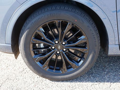 Certified 2023 Ford Escape ST-Line Elite AWD/4WD image 11