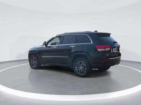 Used 2018 Jeep Grand Cherokee Limited AWD/4WD image 6