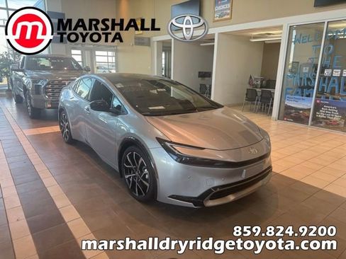 New 2025 Toyota Prius Plug-In Hybrid image 1