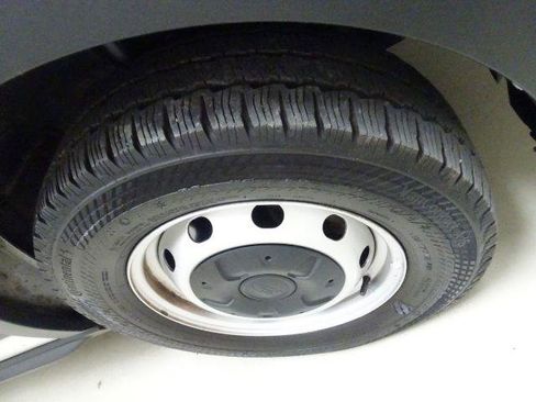 Used 2020 Ford Transit 250 Medium Roof RWD image 8