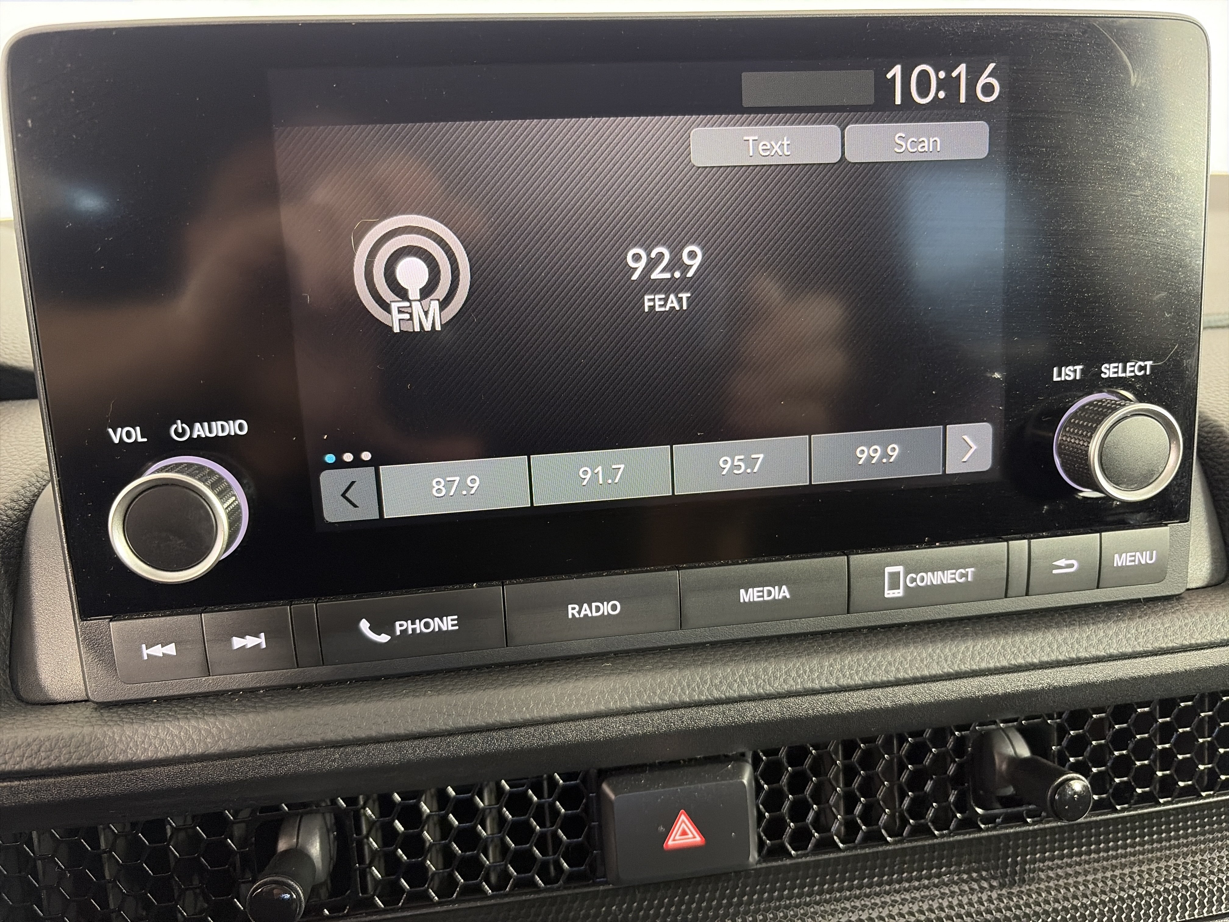 Used 2024 Honda CR-V EX image 17