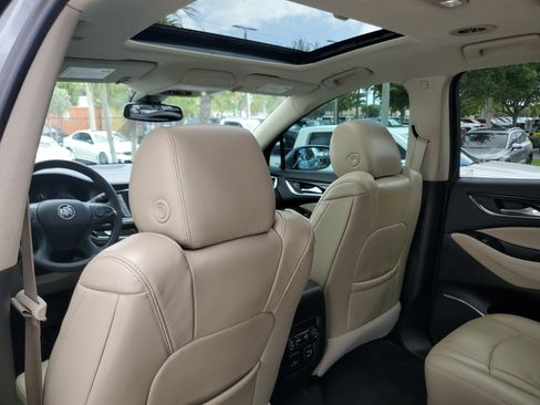 Used 2021 Buick Enclave Premium w/ Sun and Sites Package FWD image 12
