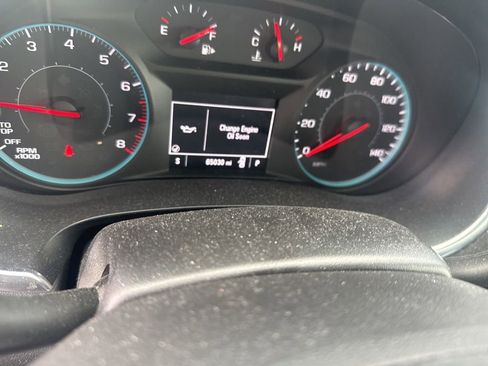 Used 2021 Chevrolet Malibu LT FWD image 21