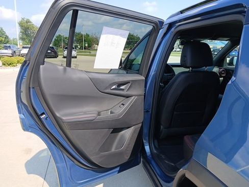 Certified 2025 Chevrolet Equinox RS w/ Safety and Technology Package AWD/4WD image 18
