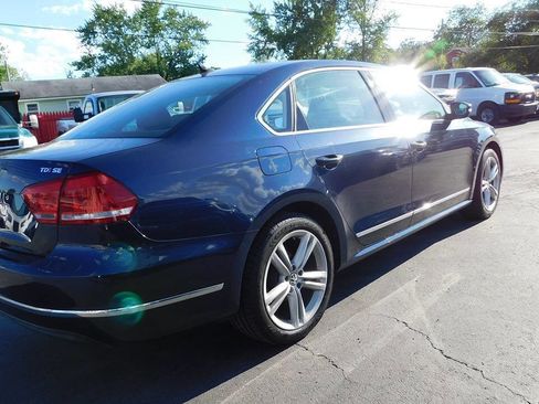Used 2014 Volkswagen Passat TDI SE FWD image 29