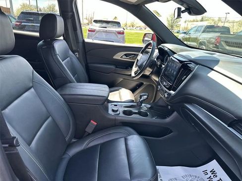 Certified 2023 Chevrolet Traverse LT w/ Midnight/Sport Edition AWD/4WD image 26