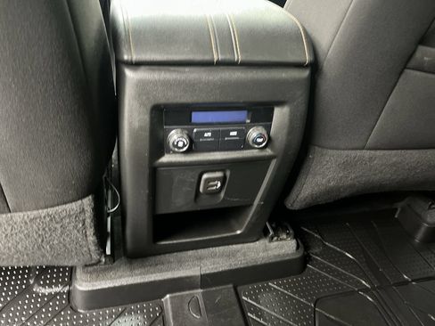Certified 2021 Chevrolet Traverse LT w/ LPO, Floor Liner Package AWD/4WD image 12