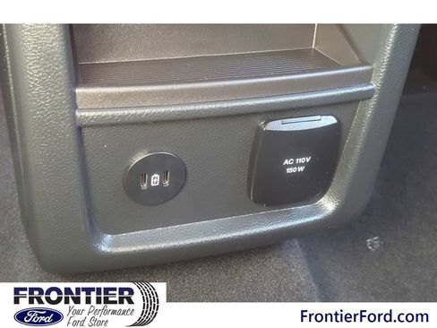 Used 2024 Ford Edge SEL w/ Convenience Package image 10