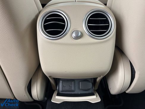 Used 2022 Mercedes-Benz GLC 300 GLC 300 w/ Premium Package Lite image 24