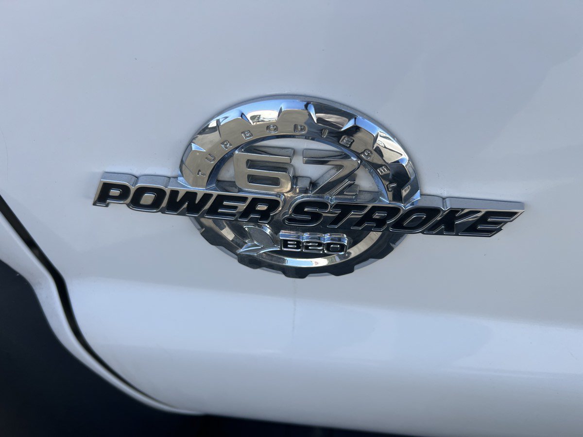 Used 2014 Ford F550 2WD Crew Cab Super Duty image 15