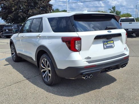 Used 2022 Ford Explorer ST image 5