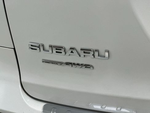Used 2023 Subaru Ascent Touring AWD/4WD image 27