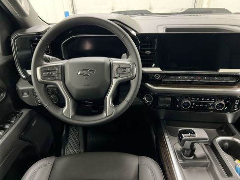 New 2026 Chevrolet Silverado 1500 LT Trail Boss w/ Safety Package image 11