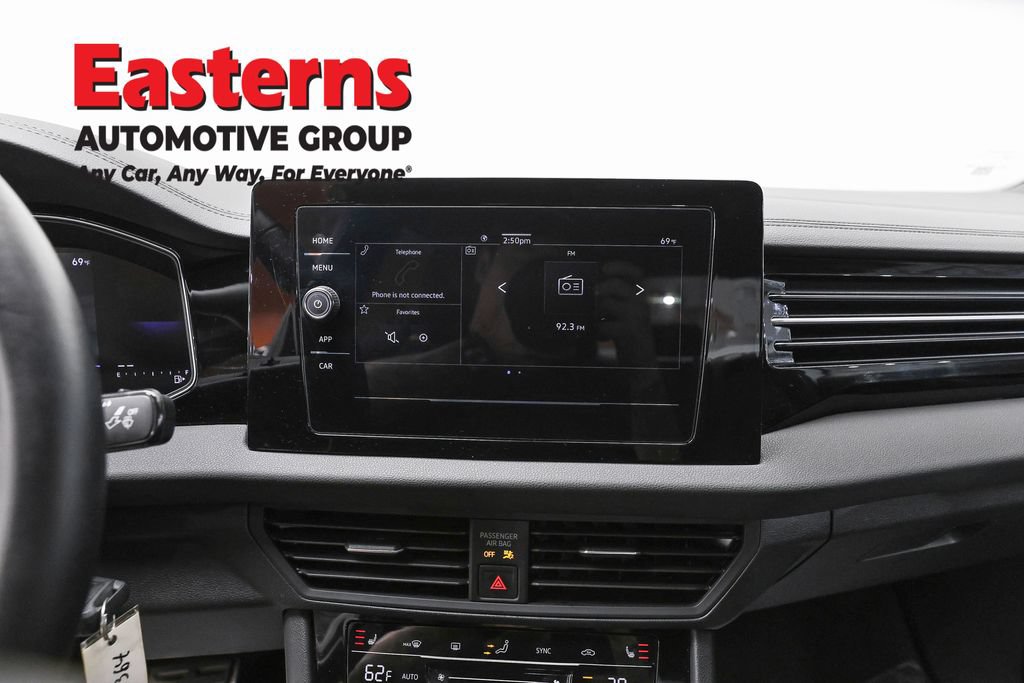 Used 2025 Volkswagen Jetta Sport FWD image 14