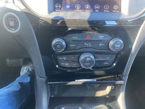 Used 2023 Chrysler 300 S image 23