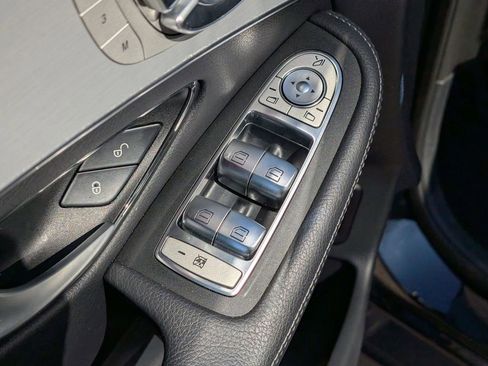 Used 2022 Mercedes-Benz GLC 300 w/ AMG Line image 17