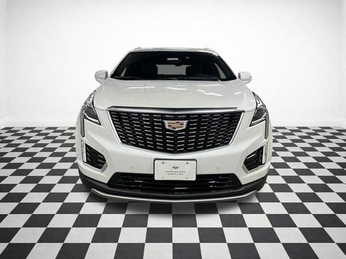Certified 2026 Cadillac XT5 Premium Luxury w/ LPO, Floor Liner Package image 3