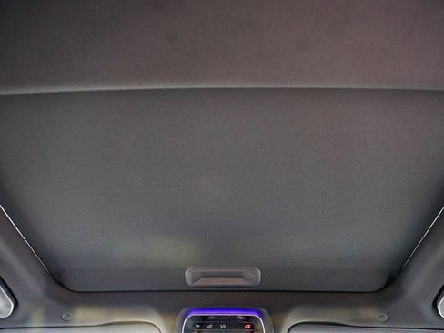 New 2026 Mercedes-Benz C 43 AMG 4MATIC Sedan image 16