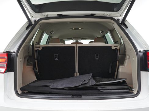 Used 2019 Volkswagen Atlas SE w/ Towing Package AWD/4WD image 19