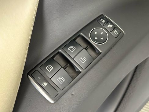 Used 2018 Tesla Model X 100D image 40