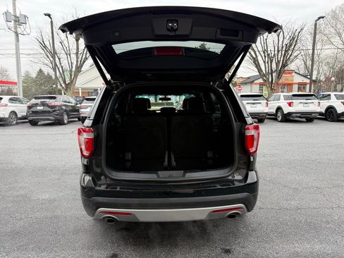 Used 2016 Ford Explorer Limited image 30