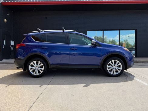 Used 2014 Toyota RAV4 Limited w/ Technology Package AWD/4WD image 13