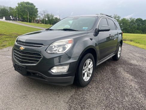 Used 2017 Chevrolet Equinox LT w/ Convenience Package AWD/4WD image 1