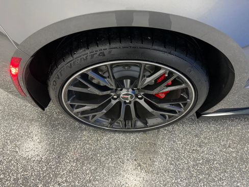 Used 2016 Chevrolet Corvette Z06 w/ 3LZ Preferred Equipment Group RWD image 22