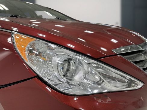Used 2013 Hyundai Sonata Limited FWD image 11