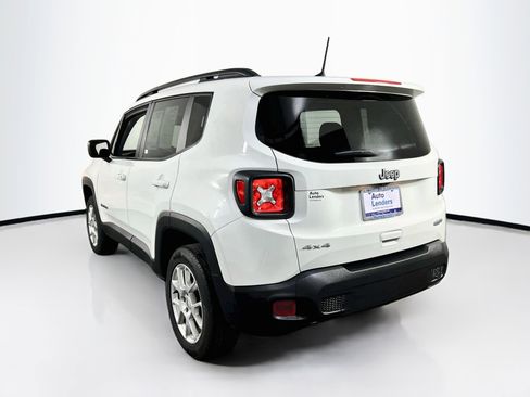 Used 2022 Jeep Renegade Latitude w/ Convenience Group AWD/4WD image 7
