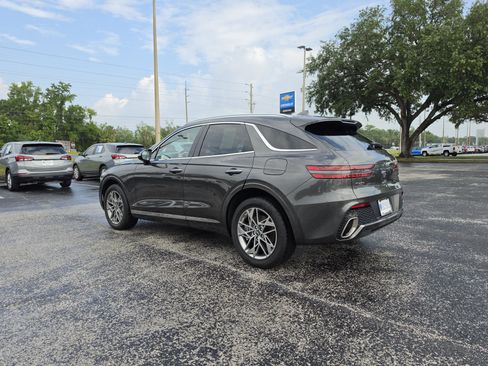 Used 2025 Genesis GV70 2.5T AWD/4WD image 8